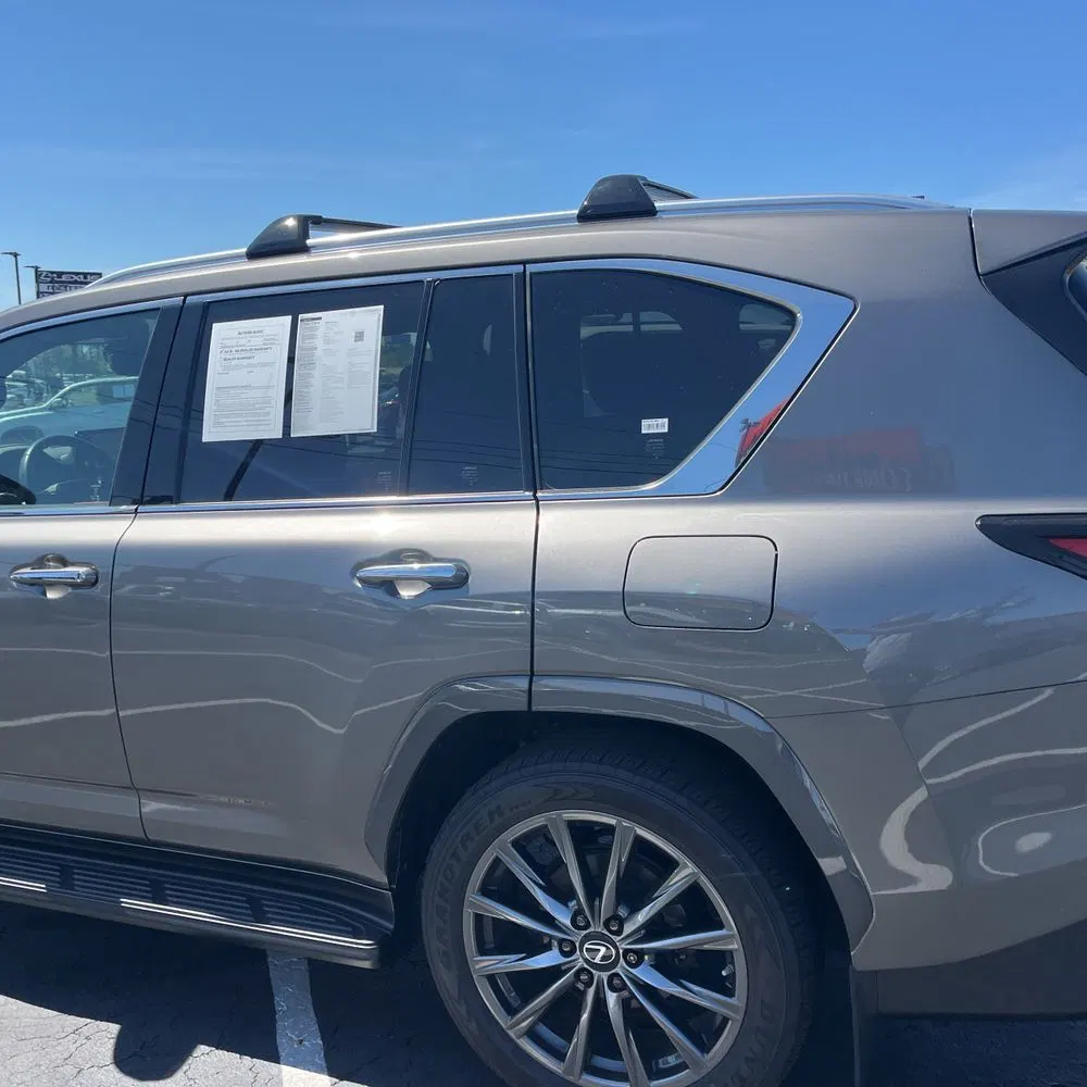 2023 Lexus LX 600 F SPORT Handling
