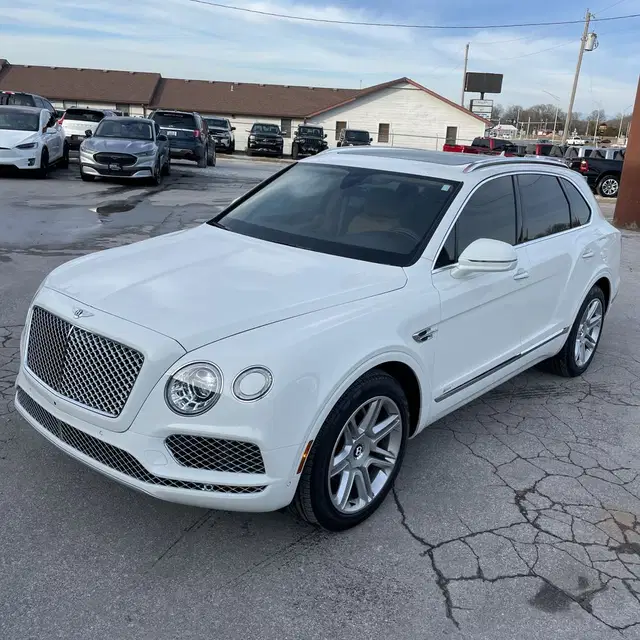 2020 Bentley Bentayga Hybrid