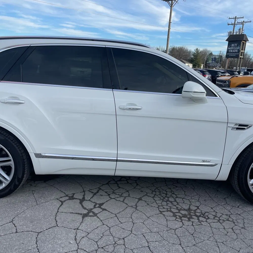 2020 Bentley Bentayga Hybrid