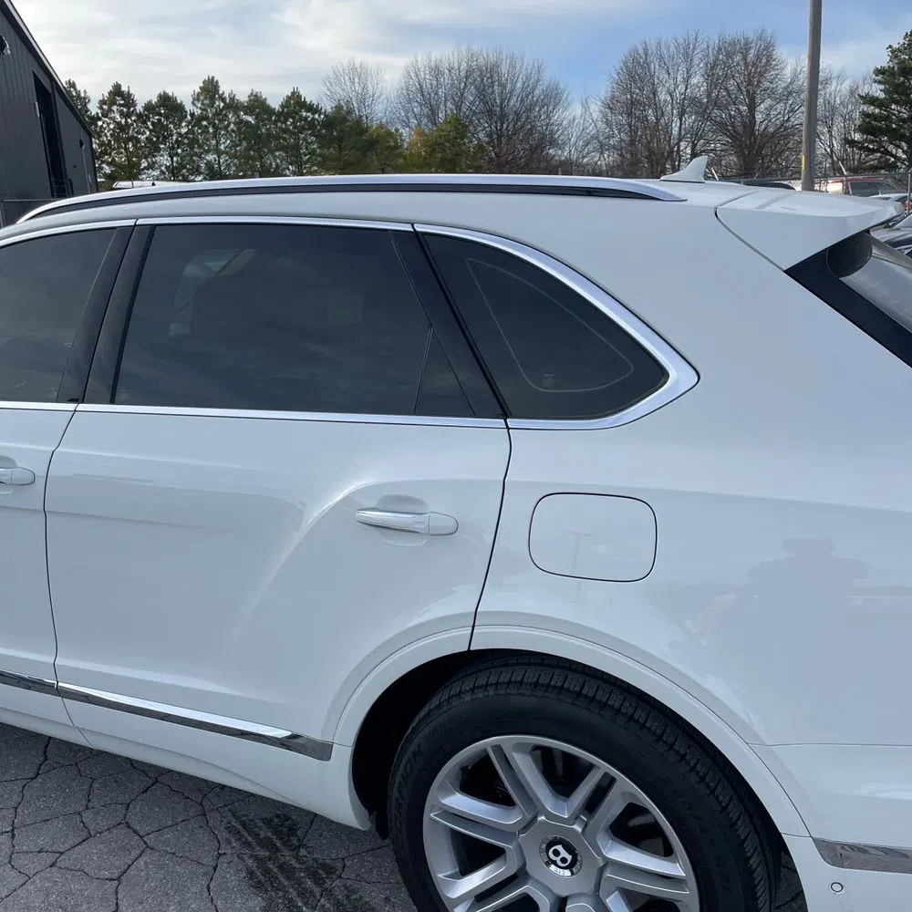 2020 Bentley Bentayga Hybrid