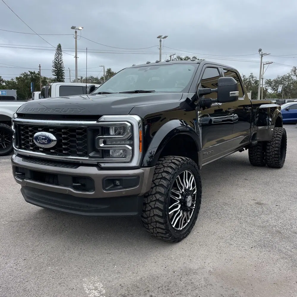 2023 Ford F-450 Super Duty King Ranch