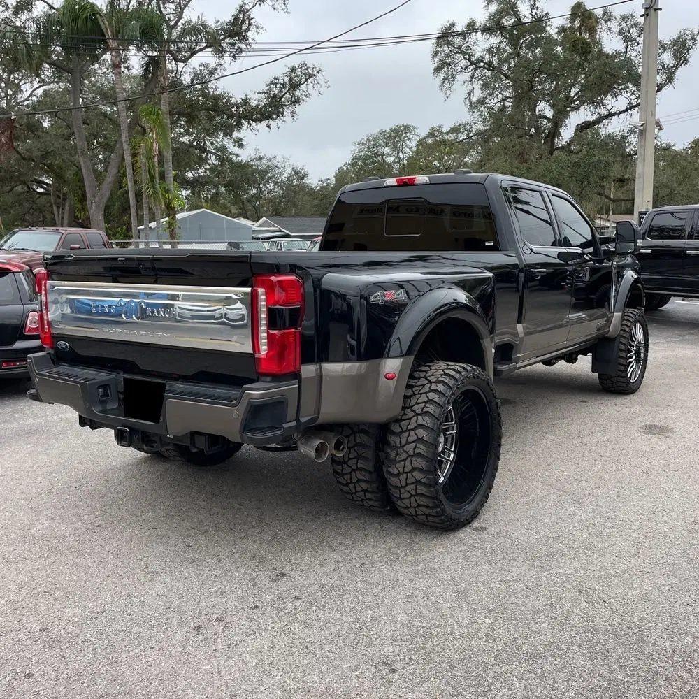 2023 Ford F-450 Super Duty King Ranch