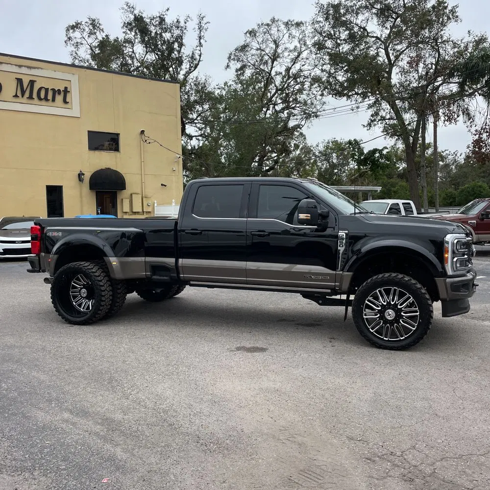 2023 Ford F-450 Super Duty King Ranch