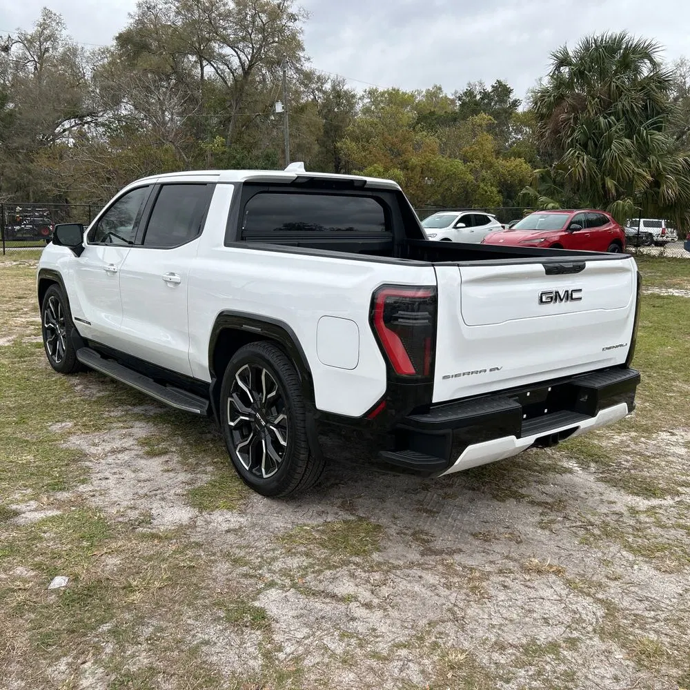 2025 GMC Sierra EV Denali