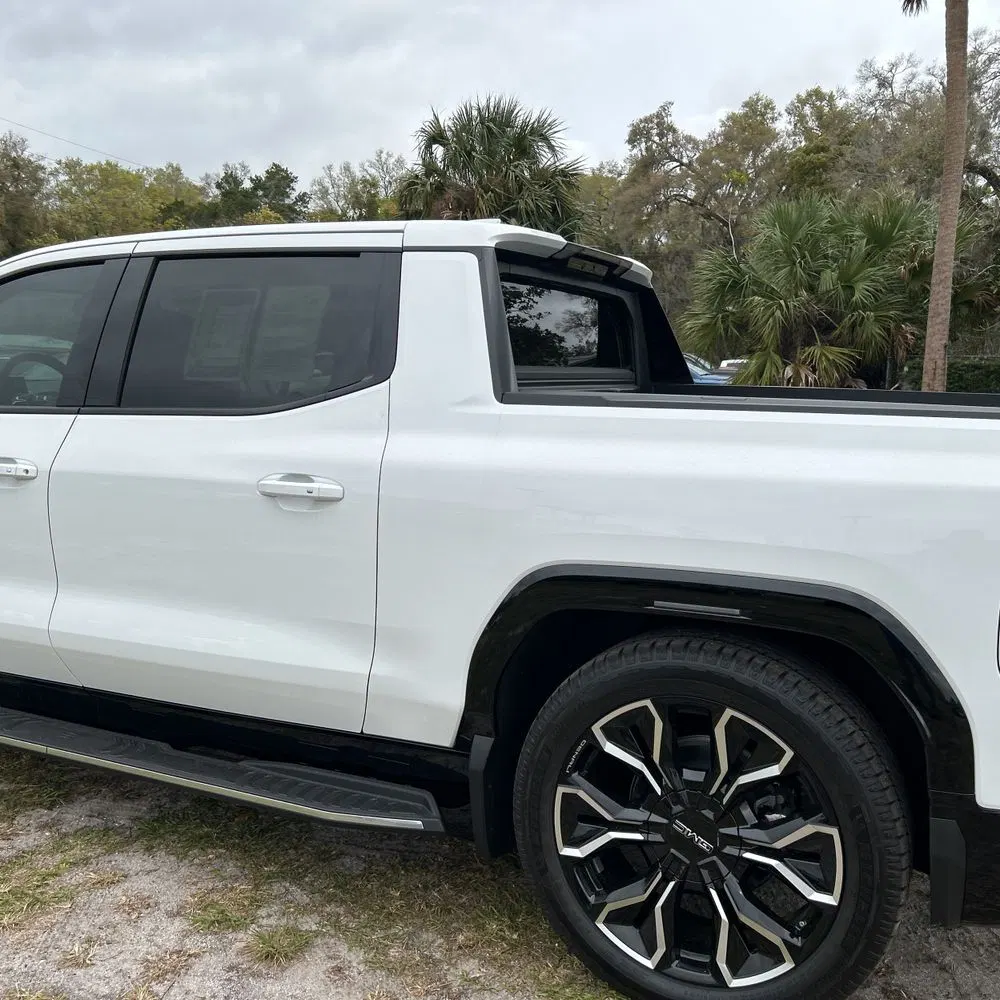 2025 GMC Sierra EV Denali