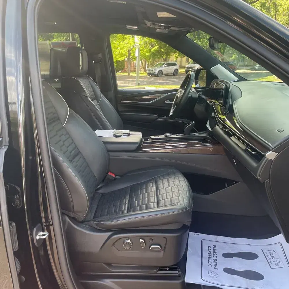 2022 Cadillac Escalade Sport Platinum