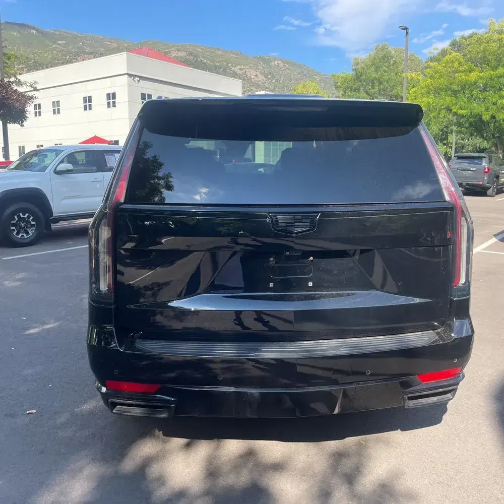 2022 Cadillac Escalade Sport Platinum