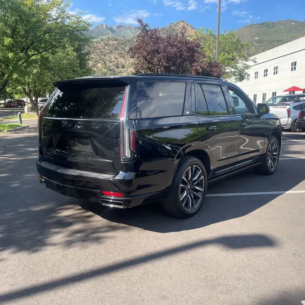 2022 Cadillac Escalade Sport Platinum