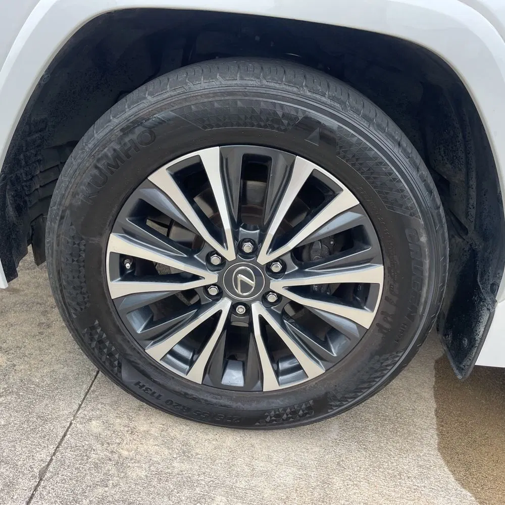 2022 Lexus LX 600 Premium