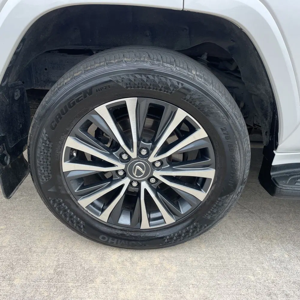 2022 Lexus LX 600 Premium