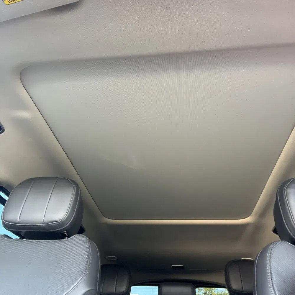 2023 Land Rover Range Rover P400 SE LWB