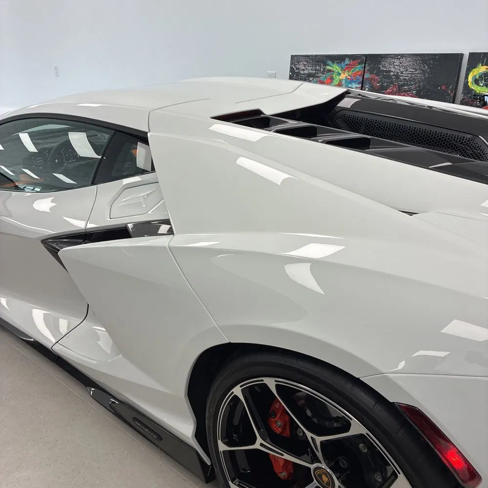 2024 Lamborghini Revuelto Base