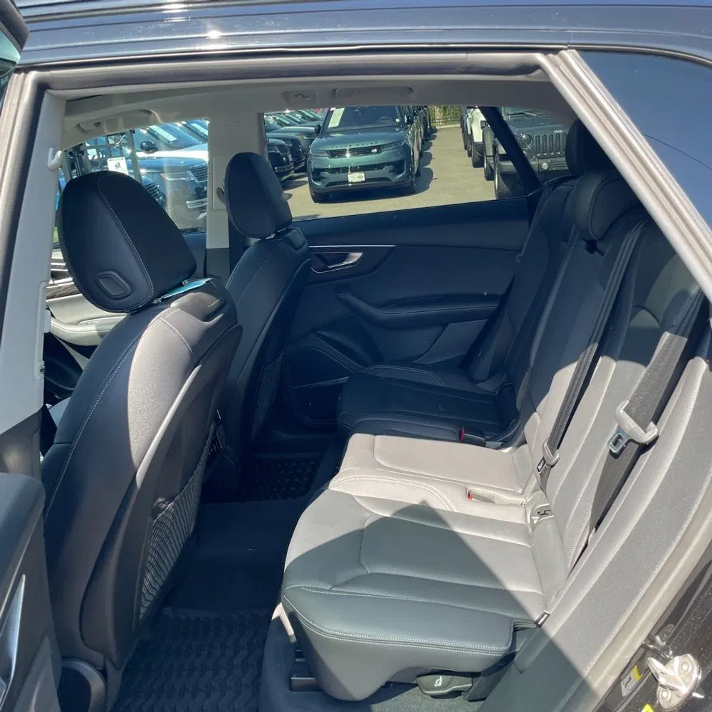 2023 Audi Q8 Premium Plus 55 TFSI