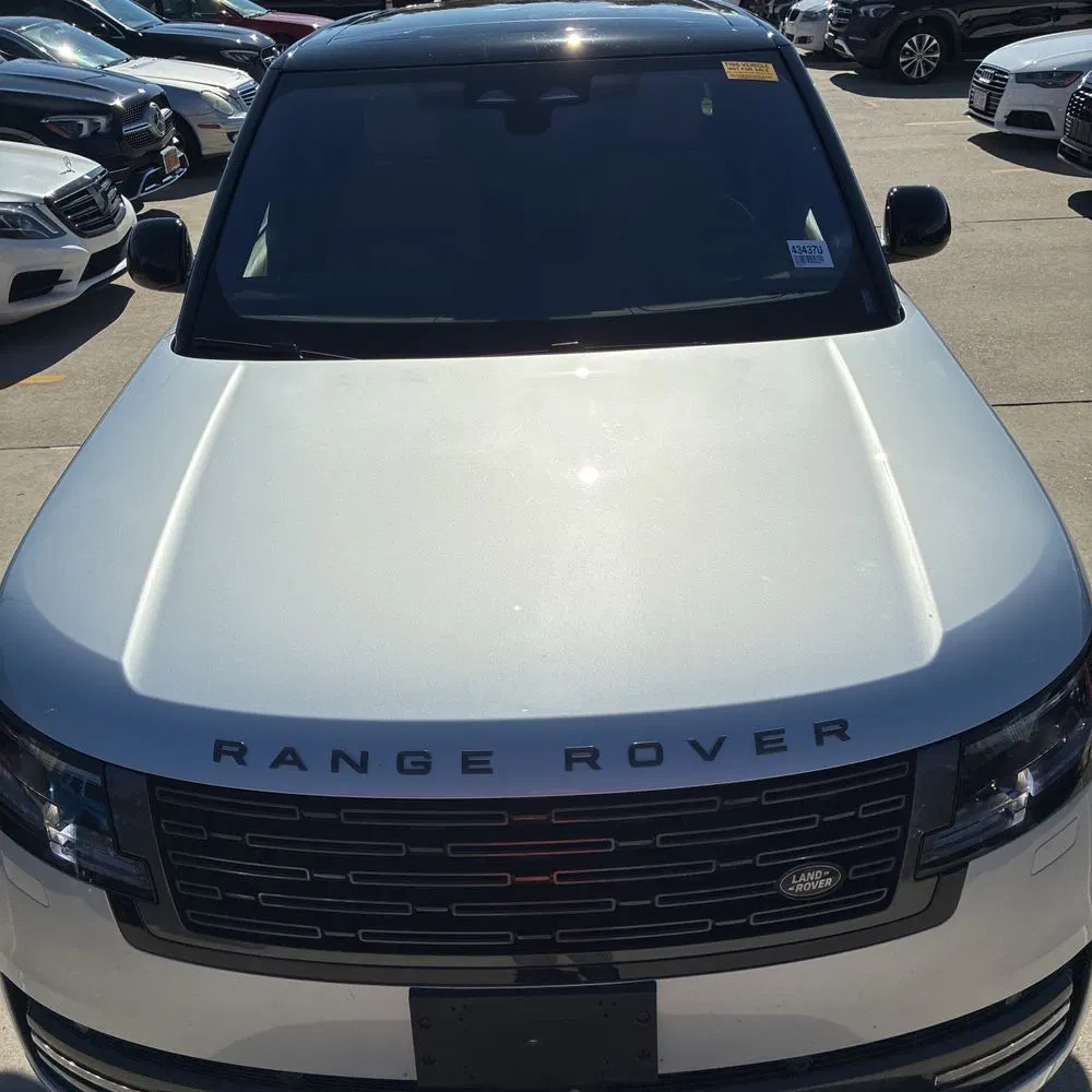 2023 Land Rover Range Rover P530 SE LWB