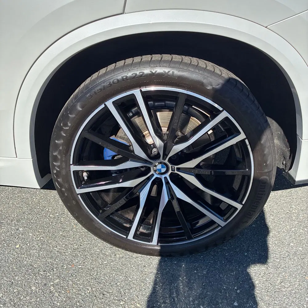 2023 BMW X5 M50i