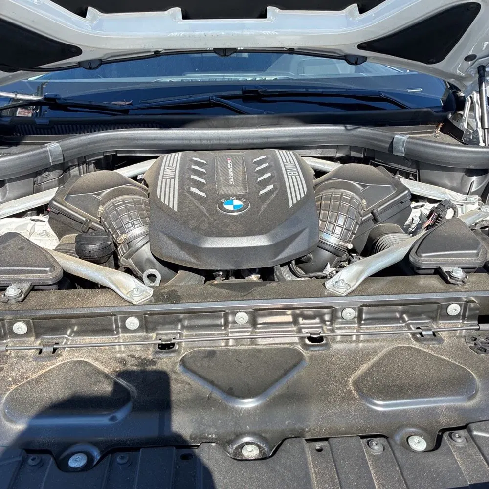 2023 BMW X5 M50i