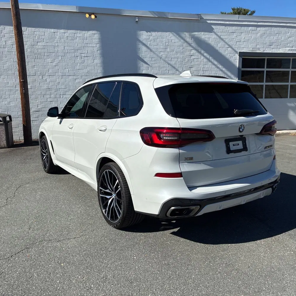 2023 BMW X5 M50i
