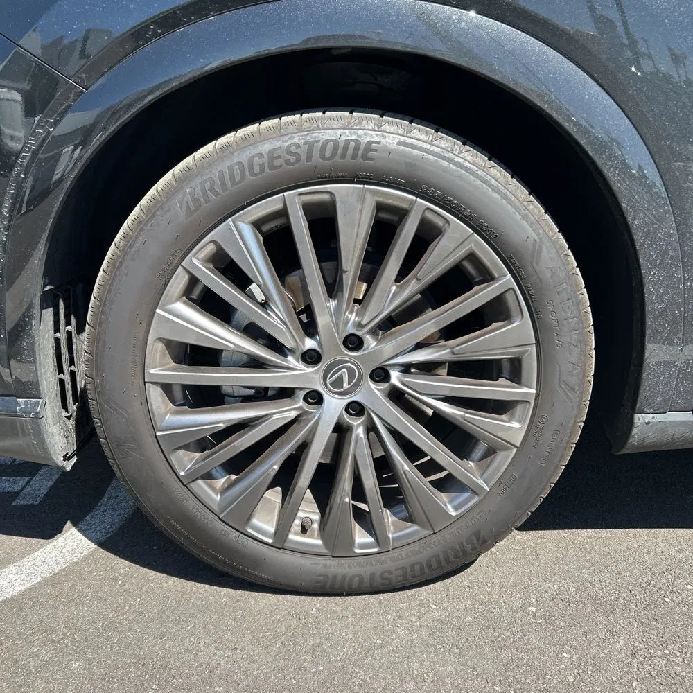 2024 Lexus RX 450h+ Luxury