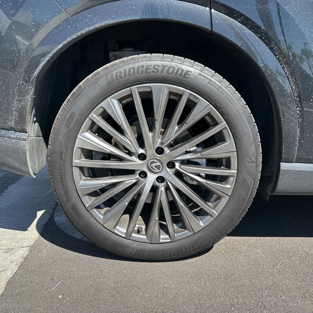 2024 Lexus RX 450h+ Luxury