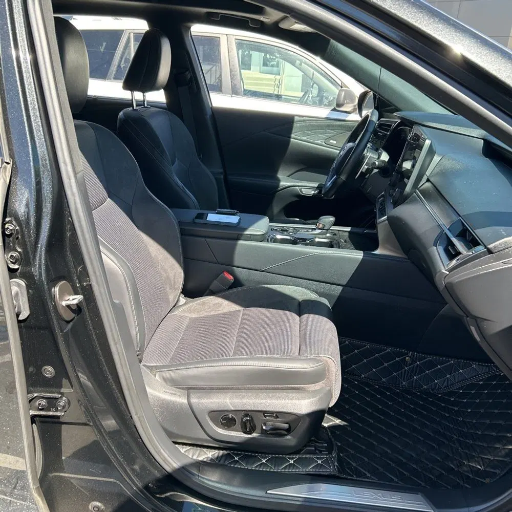 2024 Lexus RX 450h+ Luxury