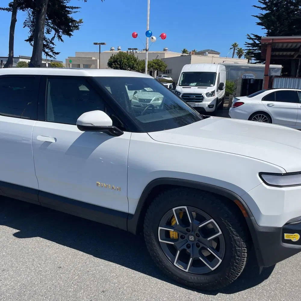 2022 Rivian R1T Launch Edition