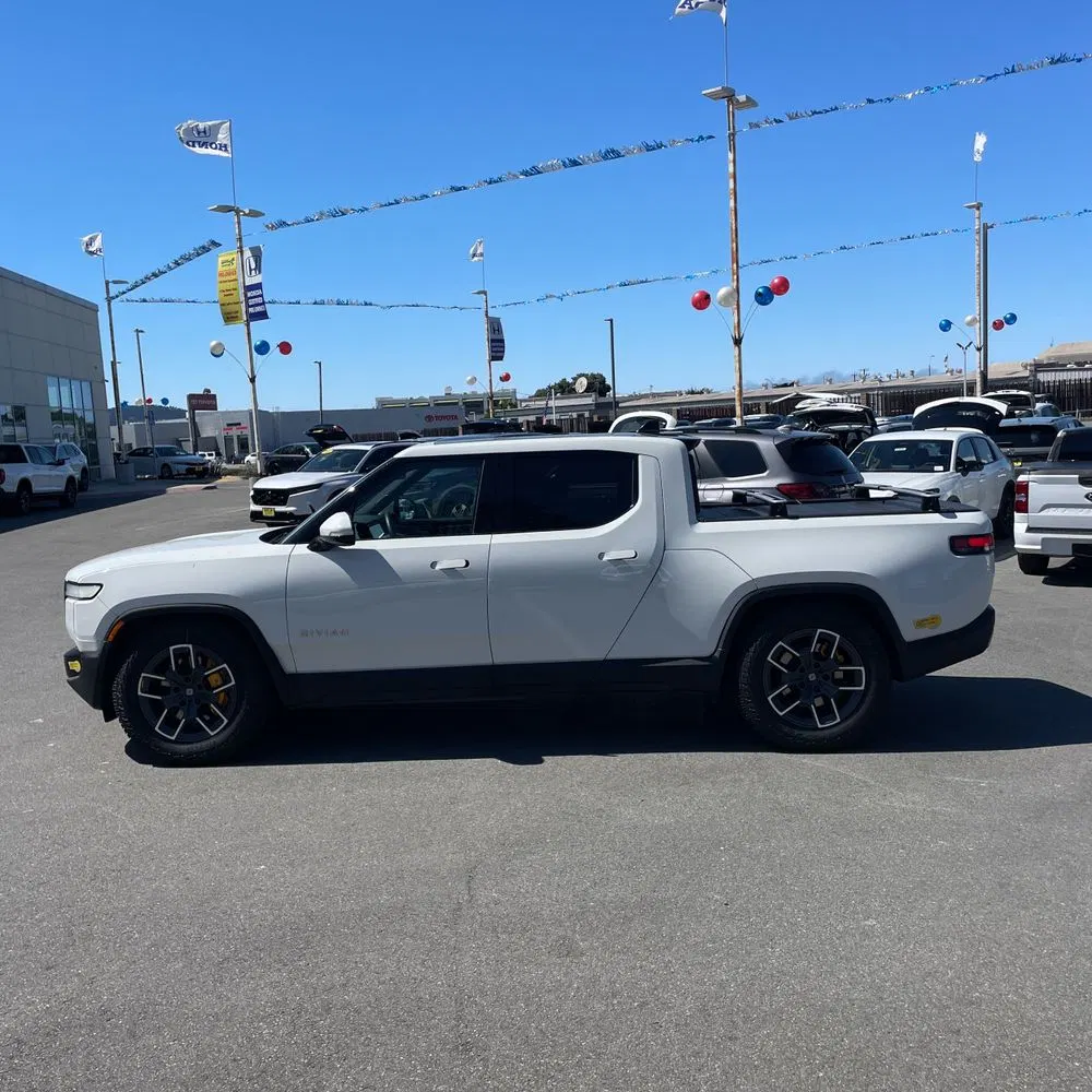 2022 Rivian R1T Launch Edition
