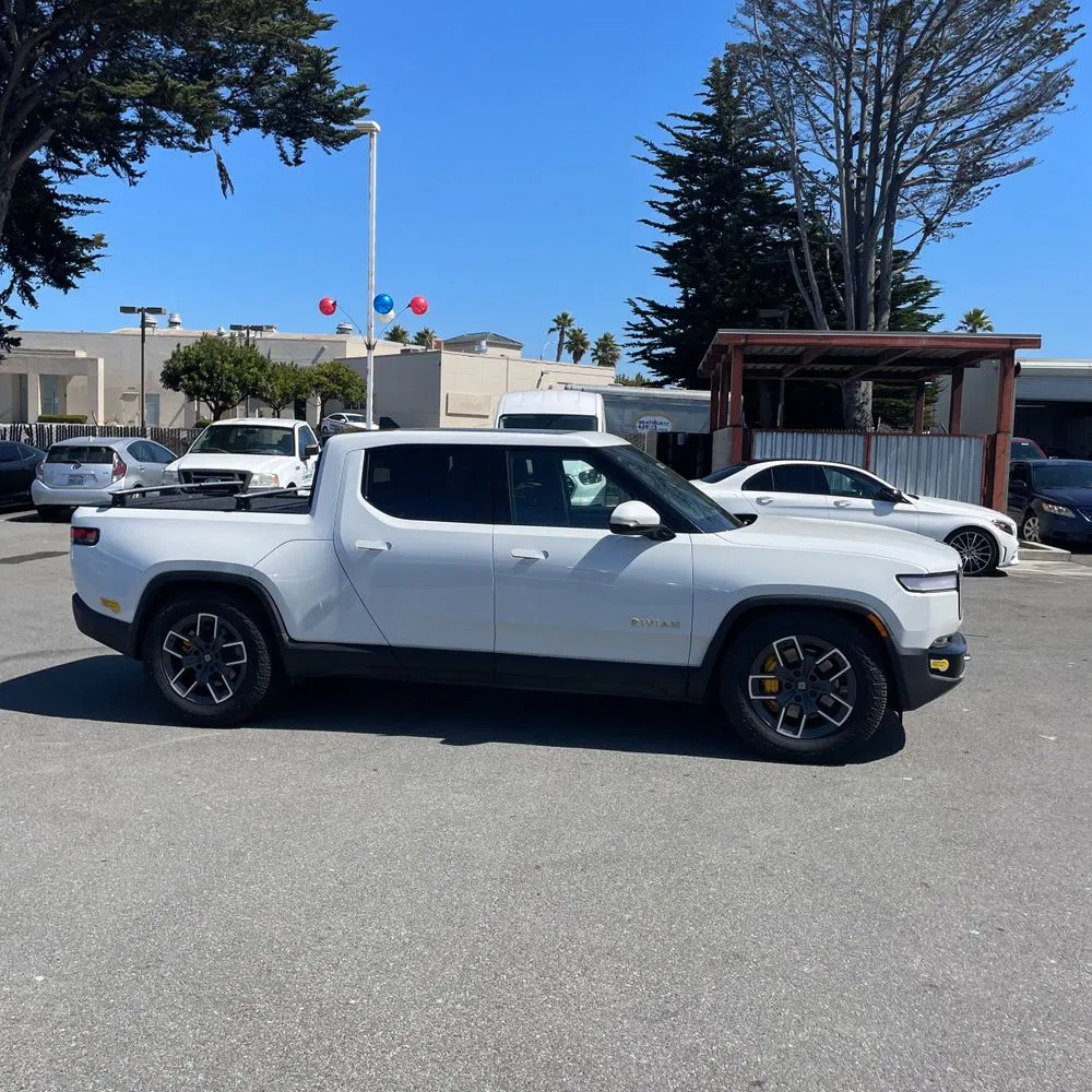 2022 Rivian R1T Launch Edition