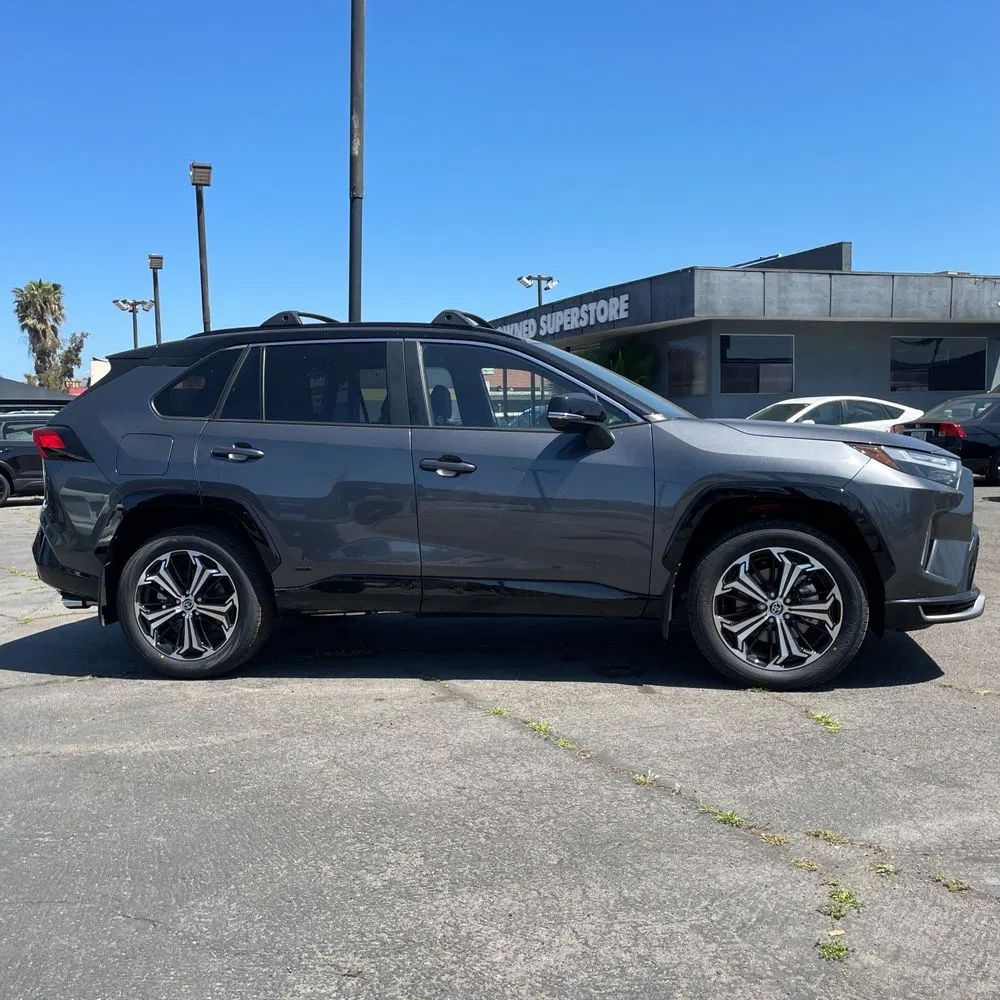 2025 Toyota RAV4 Plug-in Hybrid XSE