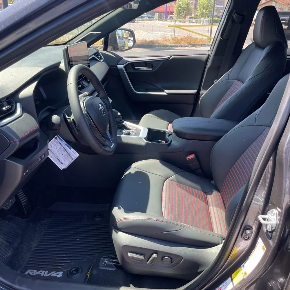2025 Toyota RAV4 Plug-in Hybrid XSE