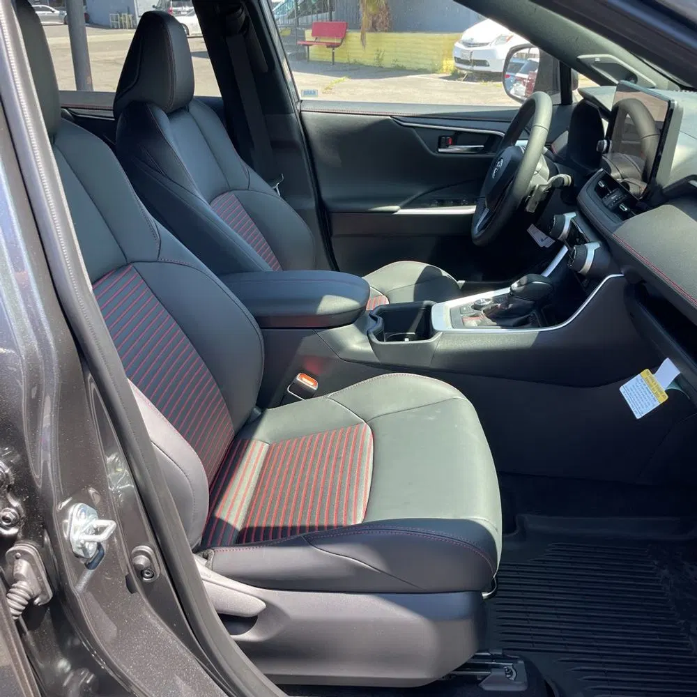 2025 Toyota RAV4 Plug-in Hybrid XSE