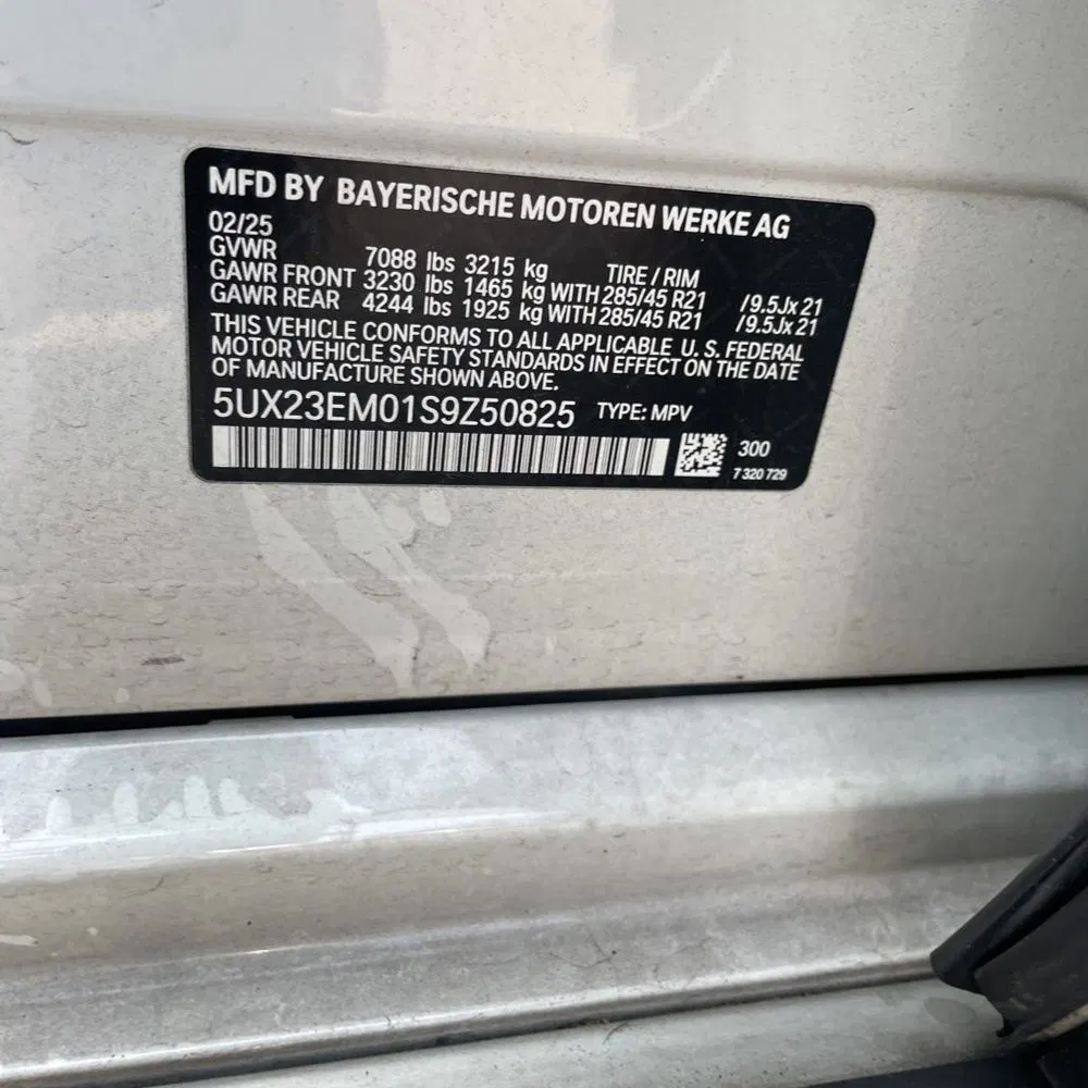 2025 BMW X7 XDrive40i