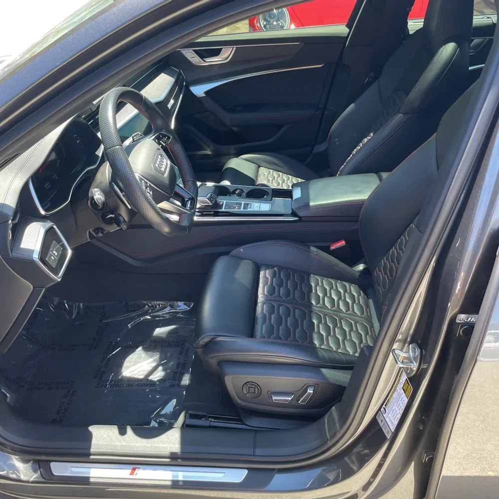 2022 Audi RS 6