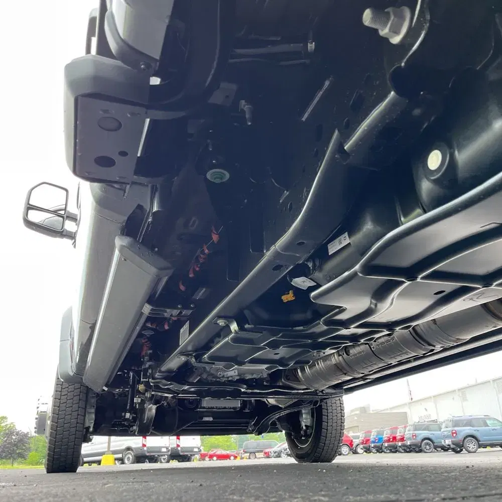 2025 Ford F-450 Super Duty Platinum