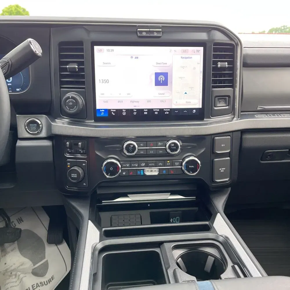 2025 Ford F-450 Super Duty Platinum