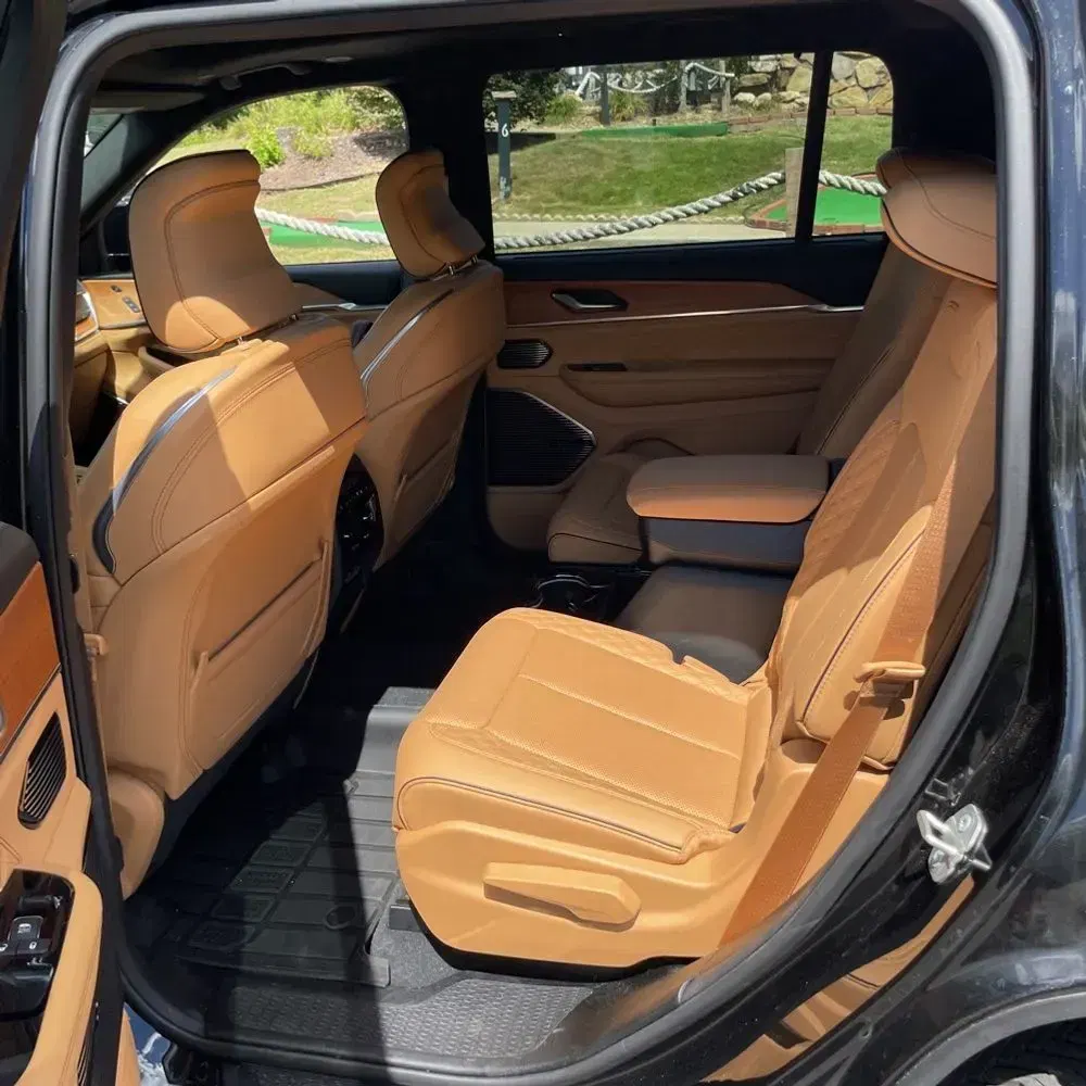 2023 Jeep Grand Cherokee L Summit Reserve