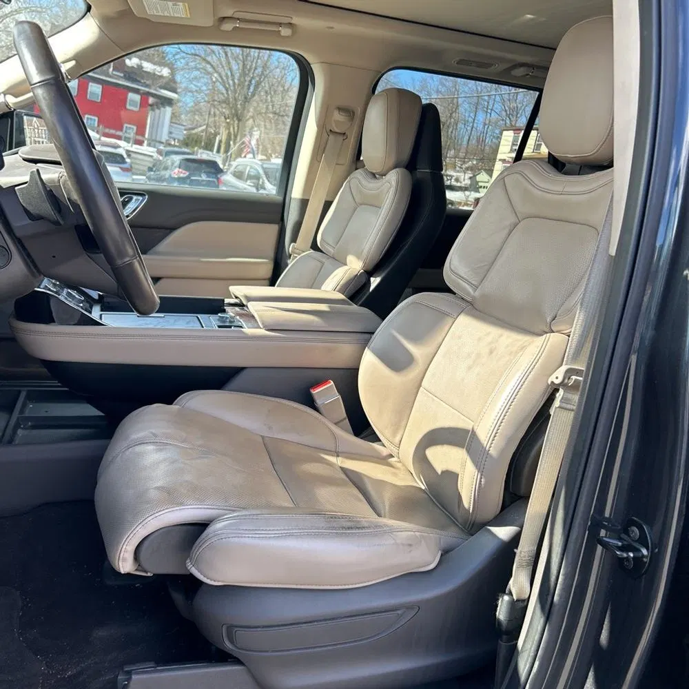 2022 Lincoln Navigator L Reserve