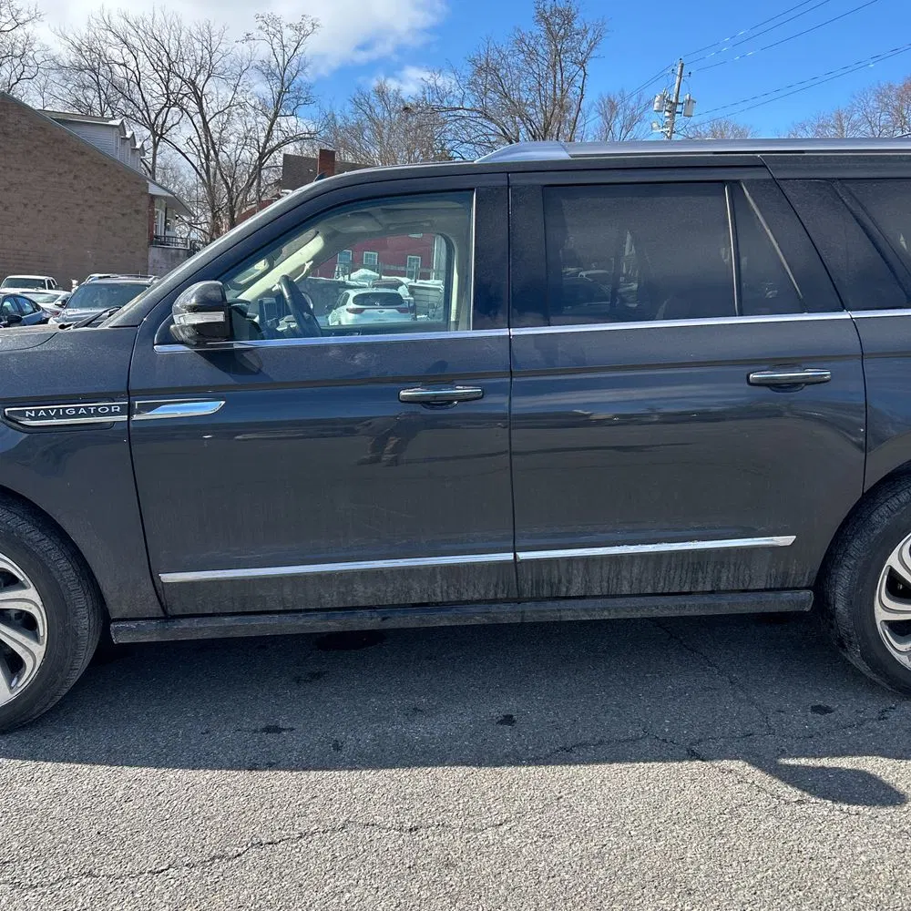 2022 Lincoln Navigator L Reserve