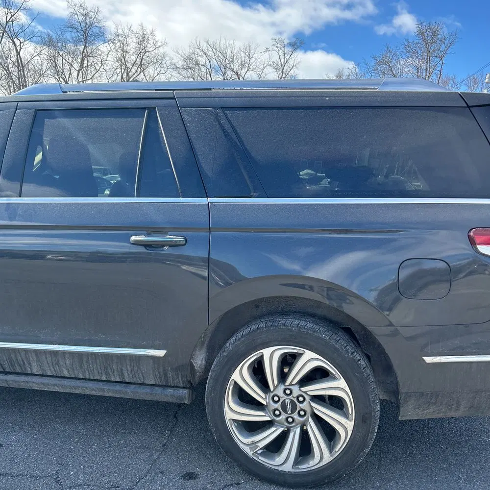2022 Lincoln Navigator L Reserve