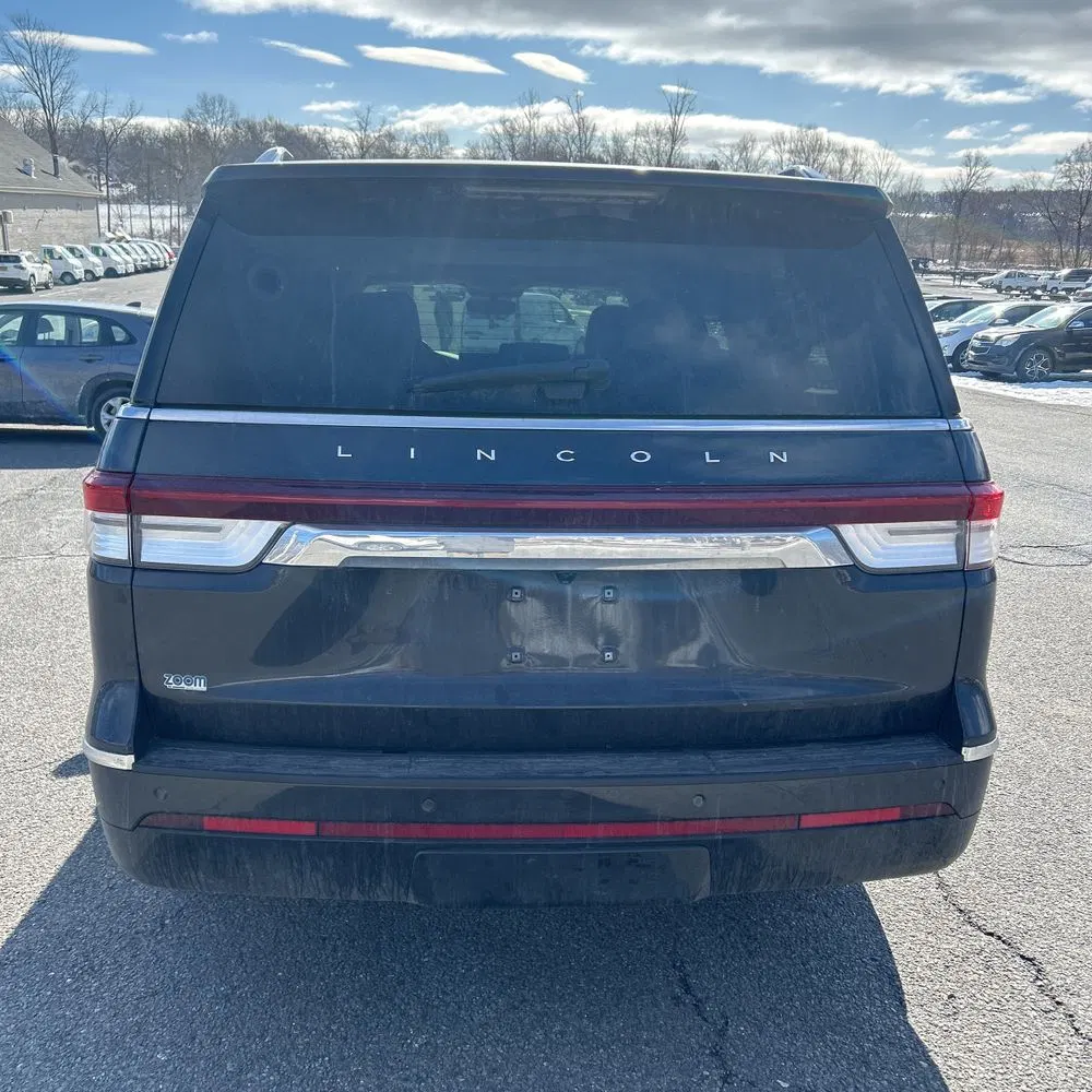 2022 Lincoln Navigator L Reserve