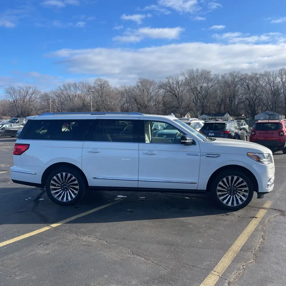 2021 Lincoln Navigator L Reserve