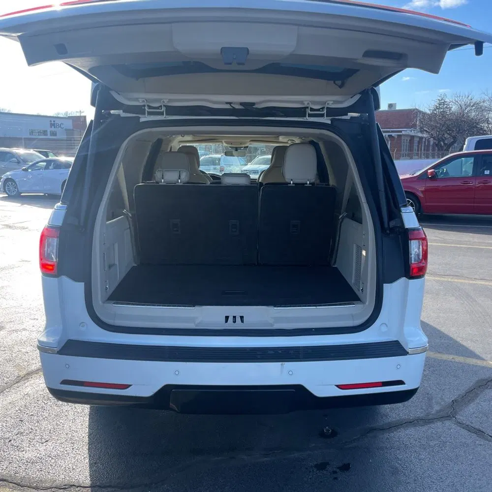2021 Lincoln Navigator L Reserve