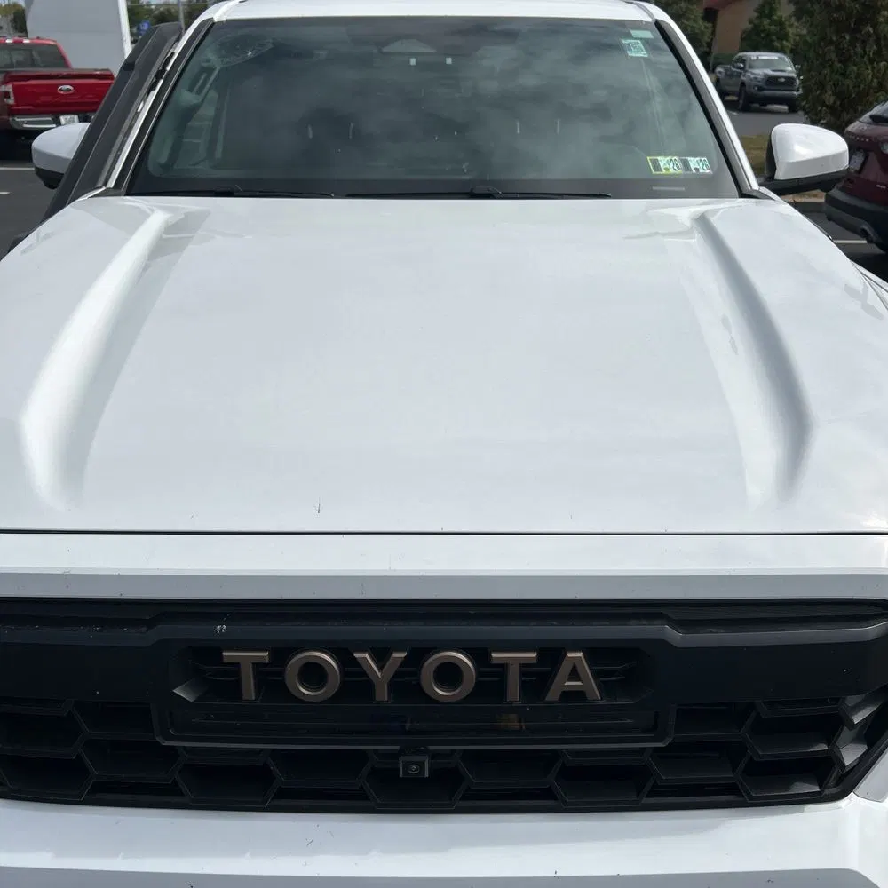 2025 Toyota Tacoma Trailhunter HV