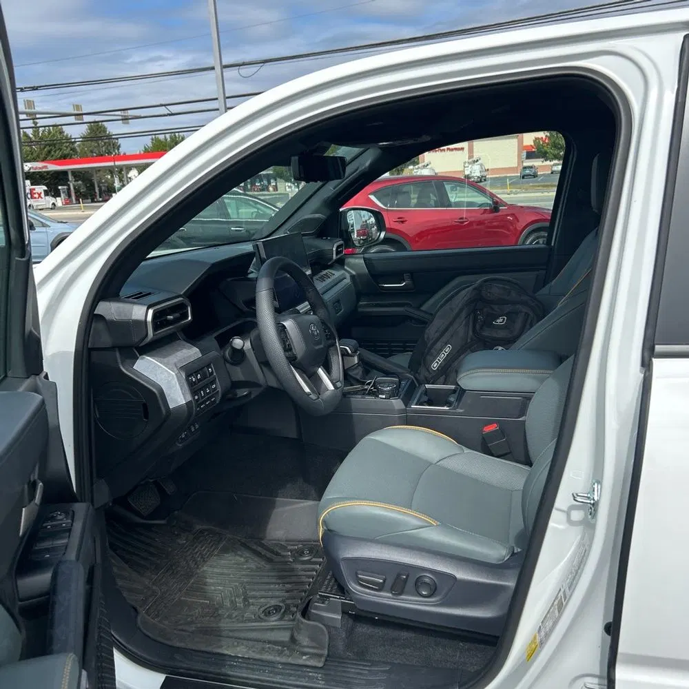 2025 Toyota Tacoma Trailhunter HV