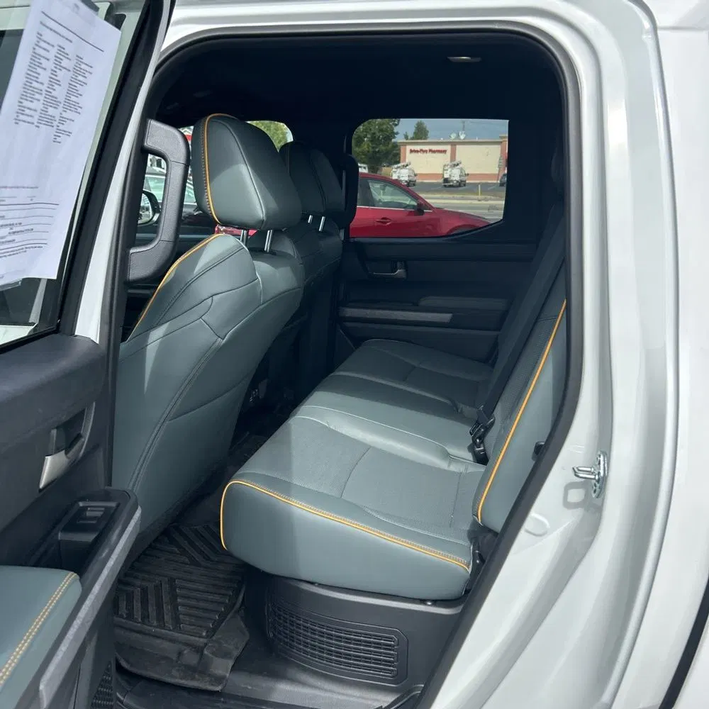 2025 Toyota Tacoma Trailhunter HV