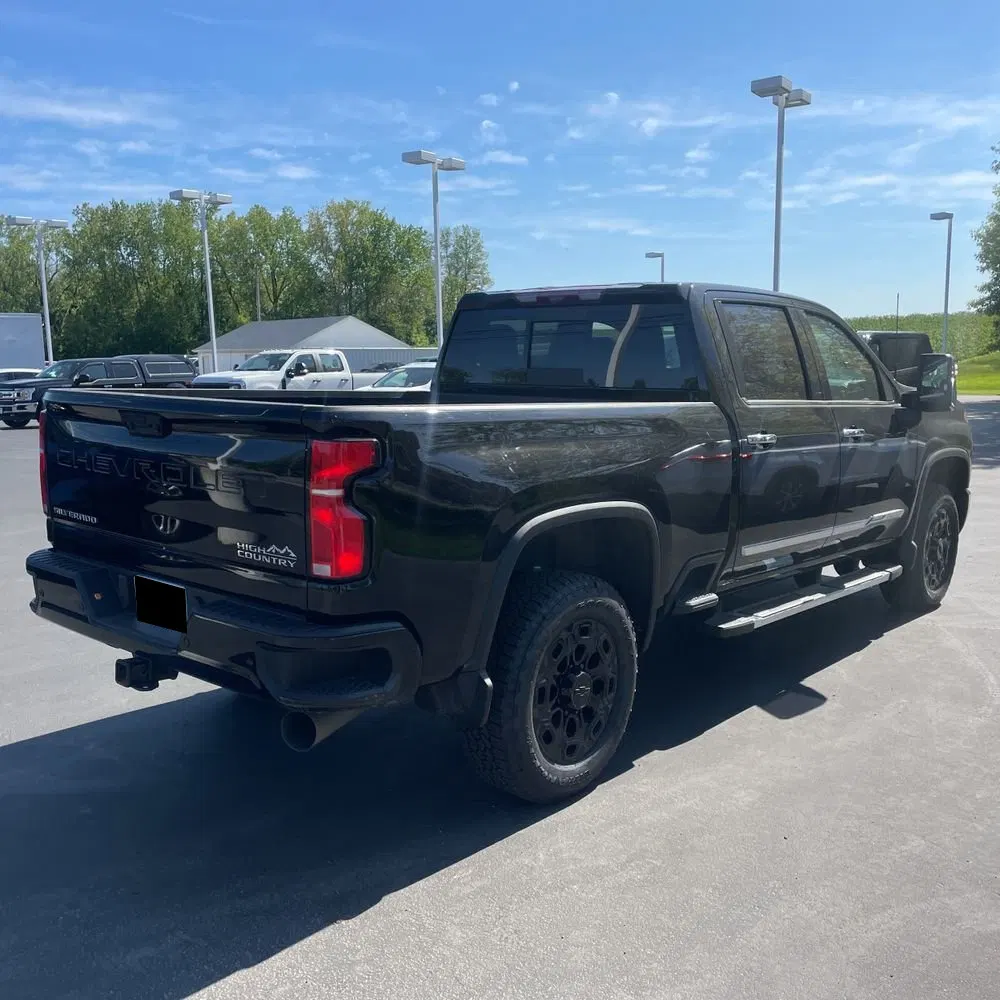 2024 Chevrolet Silverado 3500HD High Country