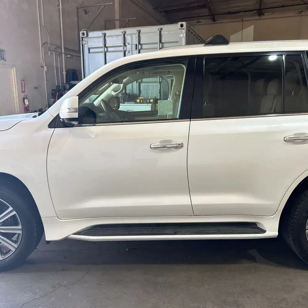 2017 Lexus LX 570 Base