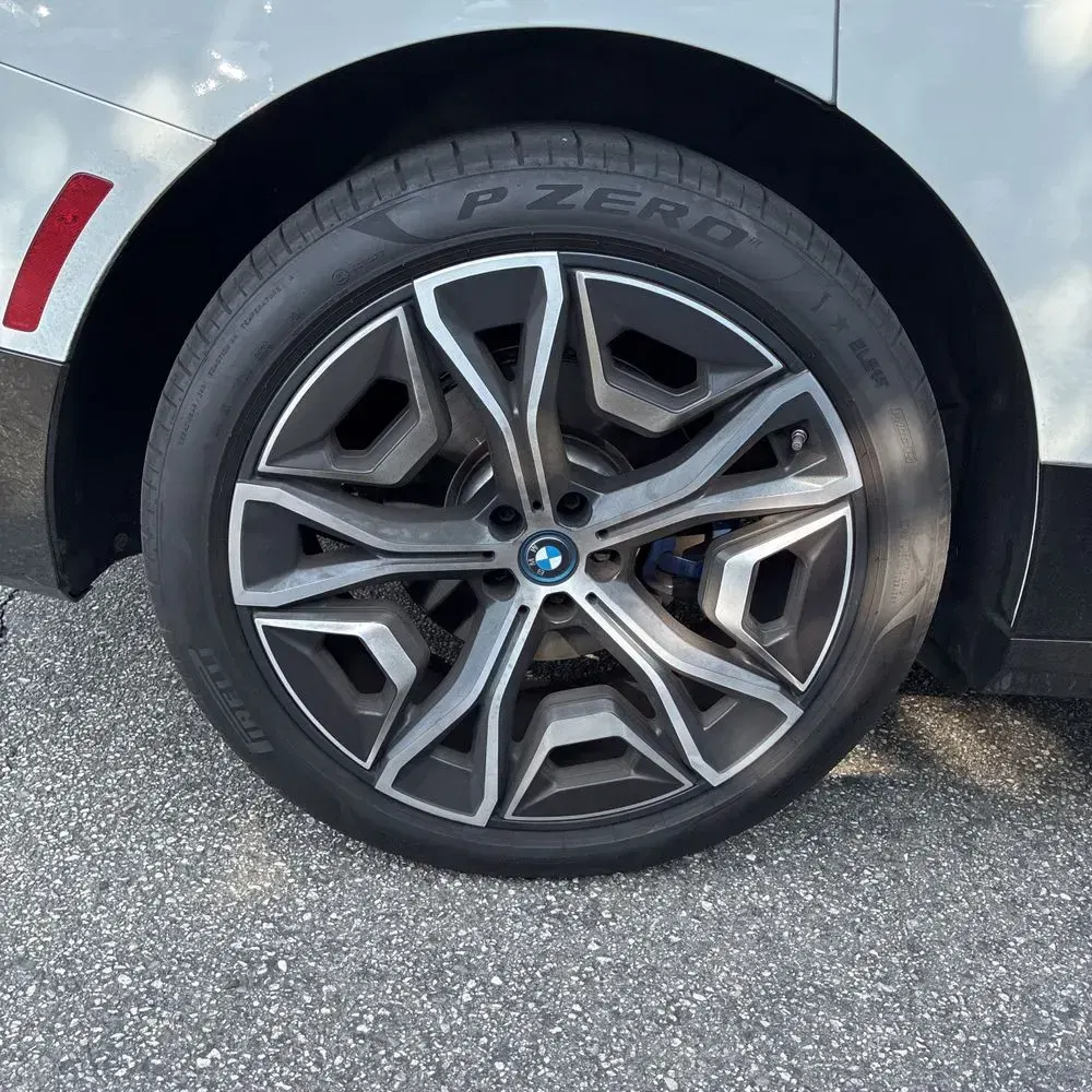 2024 BMW iX xDrive50
