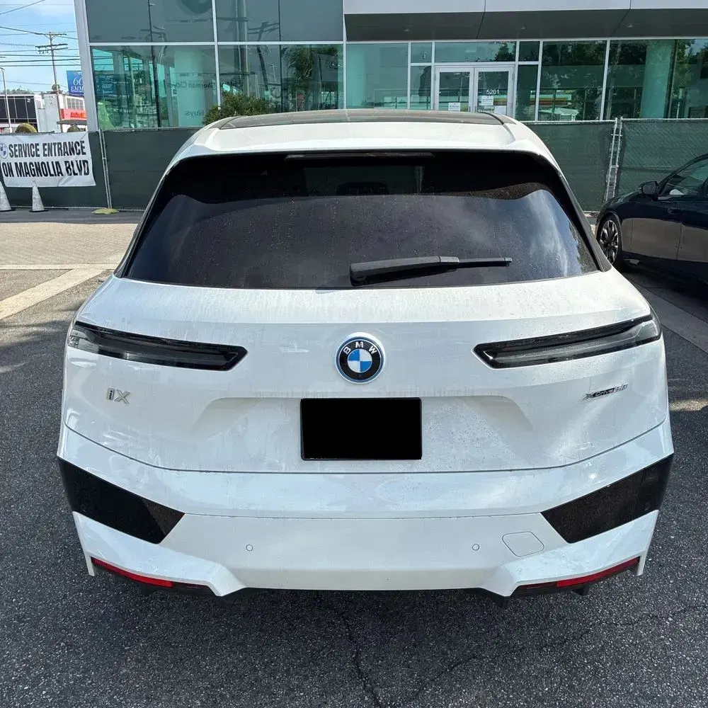2024 BMW iX xDrive50