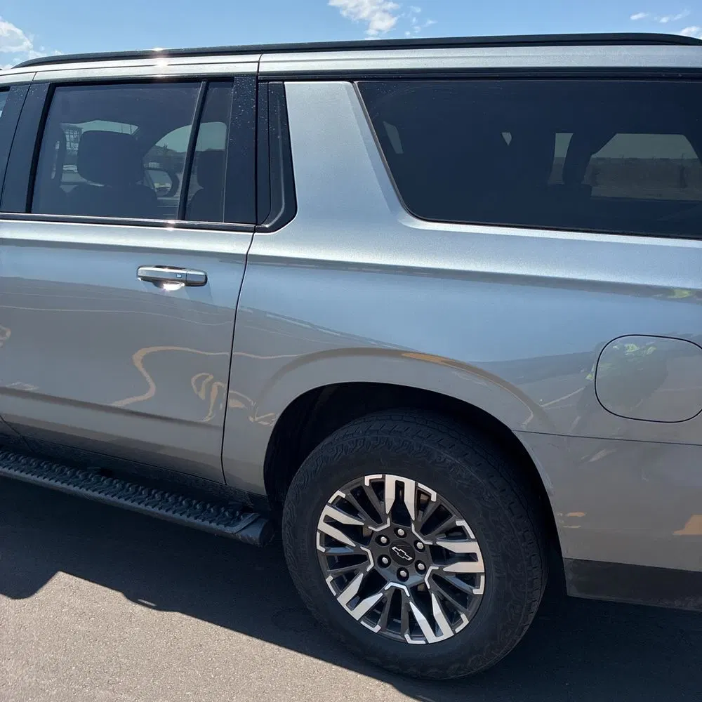 2025 Chevrolet Suburban Z71