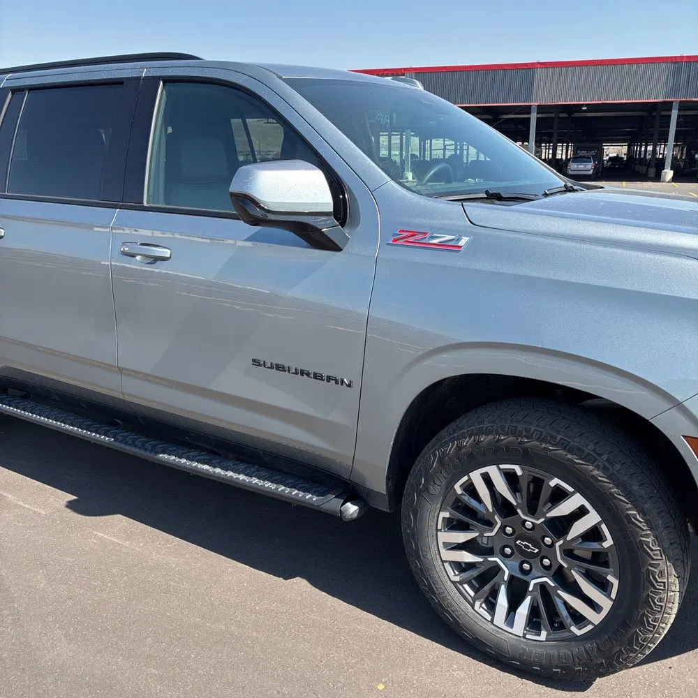 2025 Chevrolet Suburban Z71